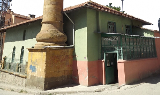 Alacalıoğlu  Cami